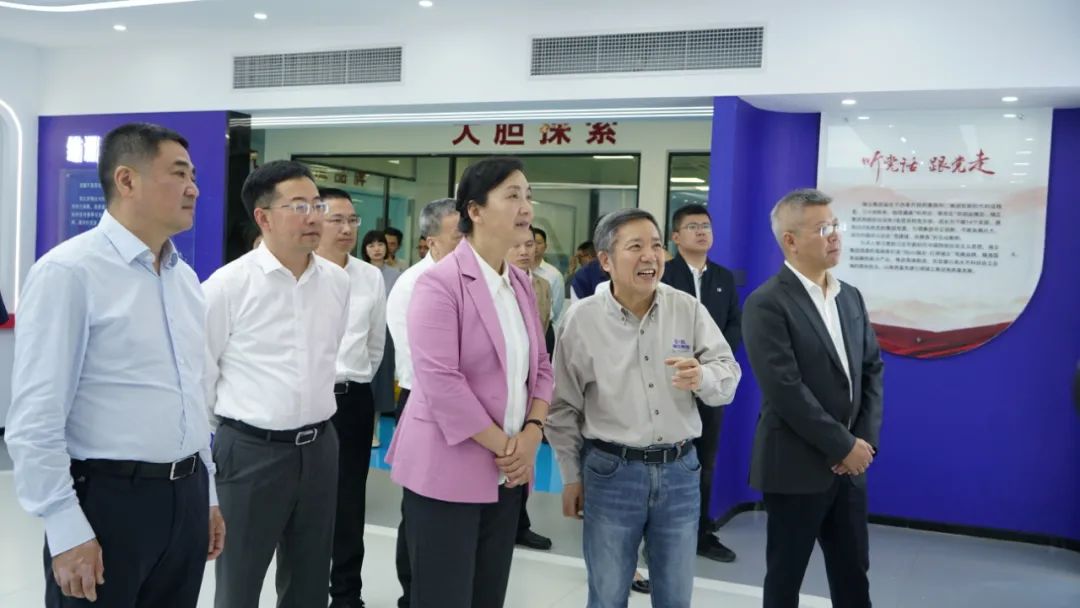 浙江省委常委、統(tǒng)戰(zhàn)部部長王文序勉勵瑞立錨定重點 發(fā)展新質(zhì)生產(chǎn)力